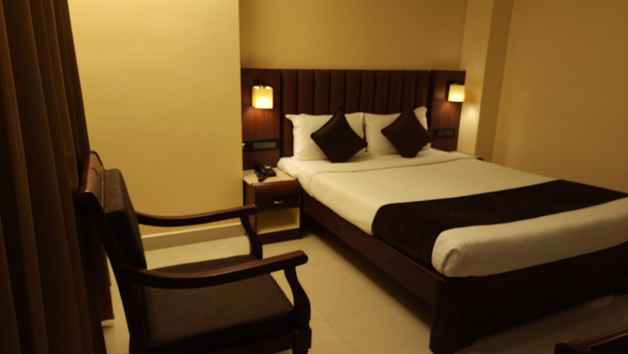 Hotel Arcadia Kottayam Eksteriør billede