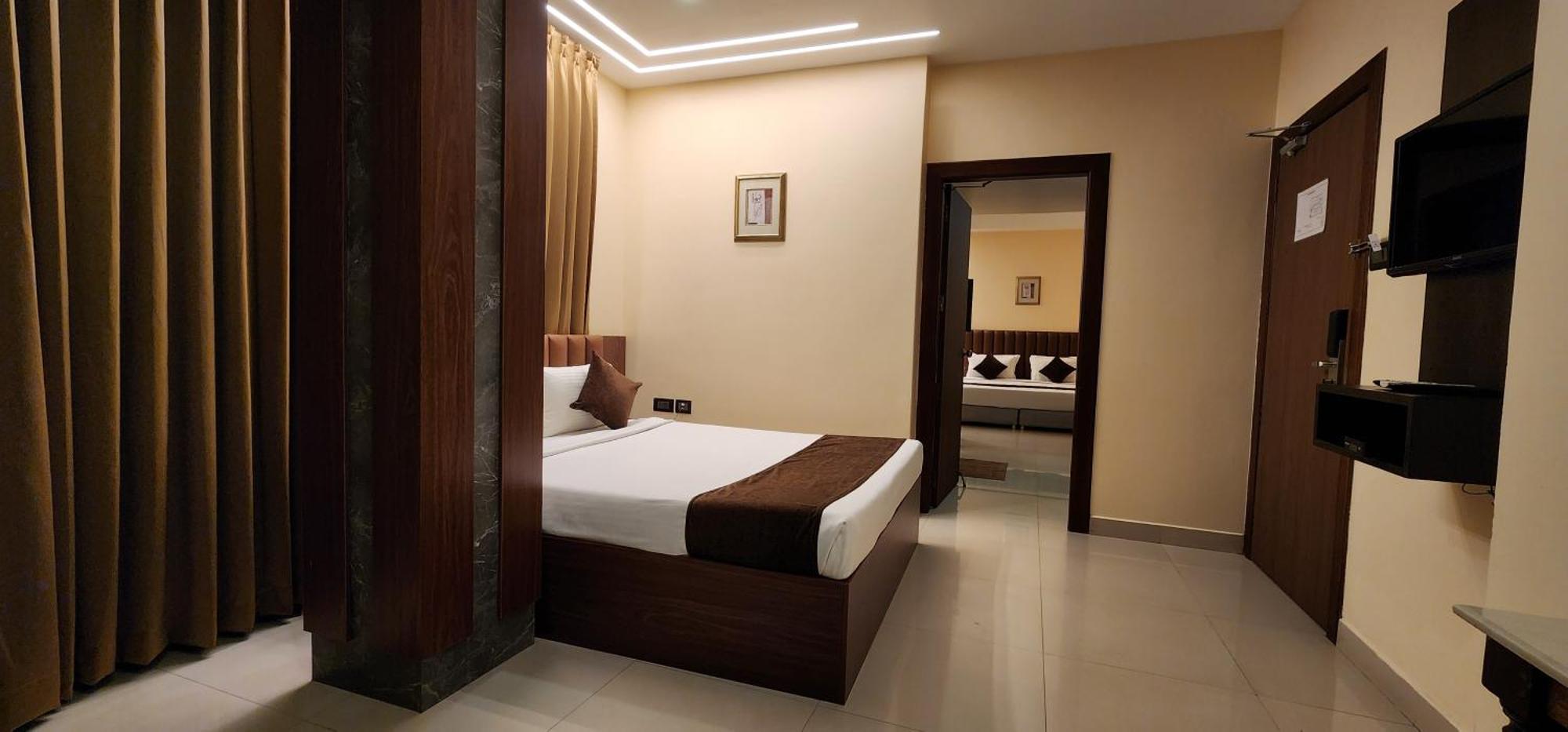 Hotel Arcadia Kottayam Eksteriør billede
